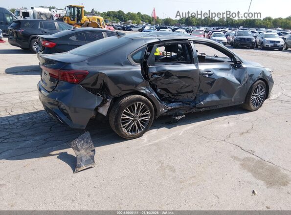 3KPF54AD7RE834517 2024 KIA FORTE Silver Задня права чверть