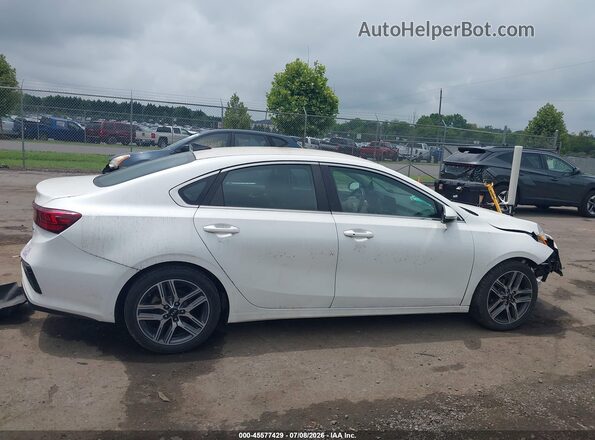 3KPF54AD8KE027848 2019 KIA FORTE White 360 interior view