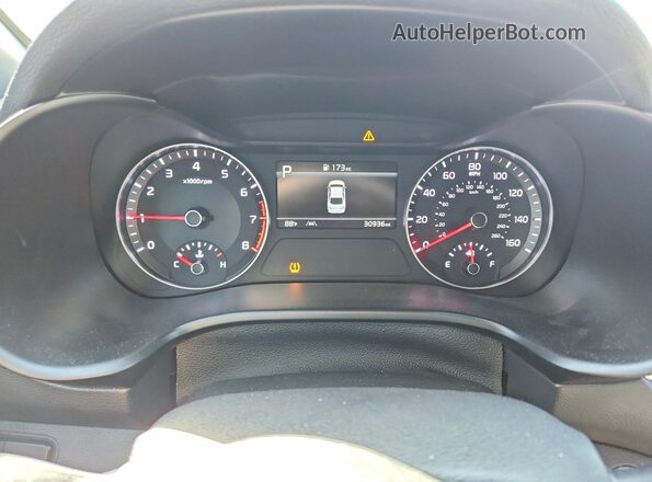 3KPF54AD8PE559060 2023 KIA FORTE Gray Widok zestawu wskaźników