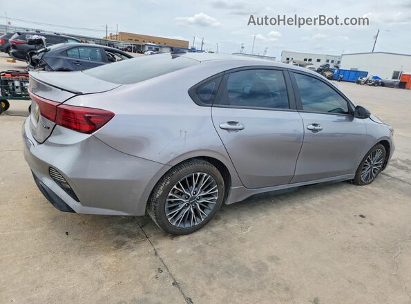 3KPF54AD8PE564341 2023 KIA FORTE Gray უკანა მარჯვენა