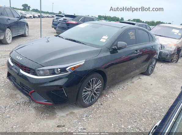 3KPF54AD8RE821145 2024 KIA FORTE Black Vista interior de 360 grados