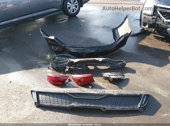 3KPF54AD8RE821145 2024 KIA FORTE Black Vista del salpicadero