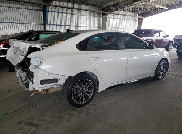 3KPF54AD9NE510107 2022 KIA FORTE White უკანა მარჯვენა