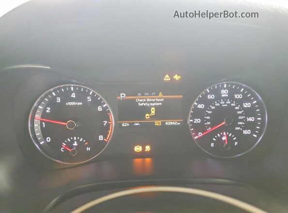 3KPF54AD9NE510107 2022 KIA FORTE White ხელსაწყოთა პანელის ხედი