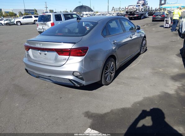 3KPF54AD9PE659460 2023 KIA FORTE Silver Задня права чверть