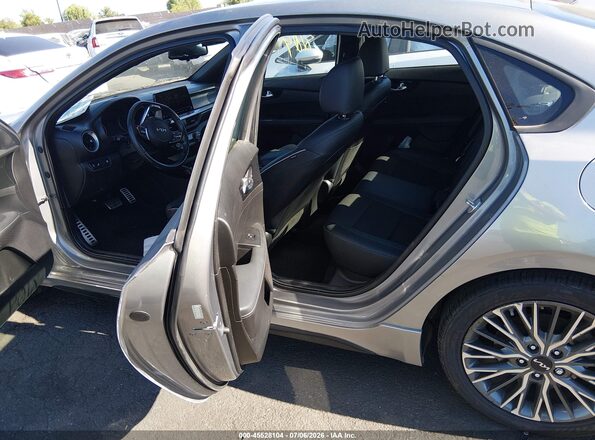 3KPF54AD9PE659460 2023 KIA FORTE Silver Вид наклейки з VIN-кодом