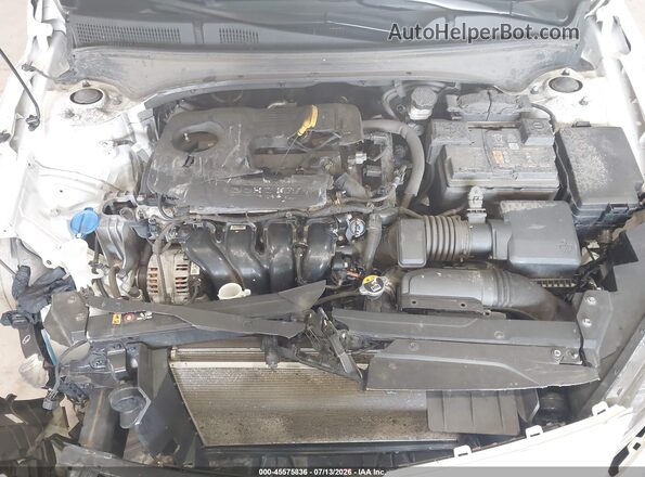 3KPF54AD9PE667333 2023 KIA FORTE White უკანა ხედი