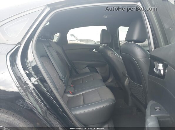 3KPF54AD9PE682690 2023 KIA FORTE Black VIN կոդի պիտակի տեսք