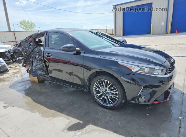 3KPF54AD9RE759335 2024 KIA FORTE Черный Передняя правая четверть