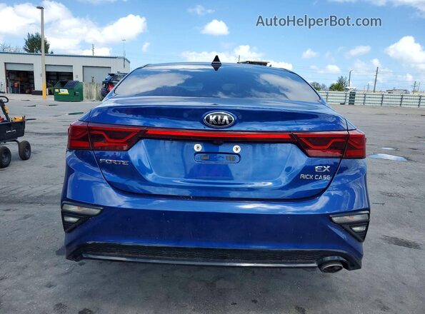 3KPF54ADXME322131 2021 KIA FORTE Blue Vista trasera