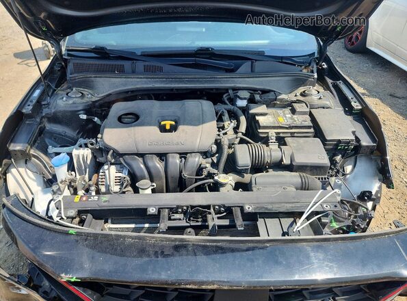 3KPF54ADXPE557553 2023 KIA FORTE Black Widok wnętrza z tyłu