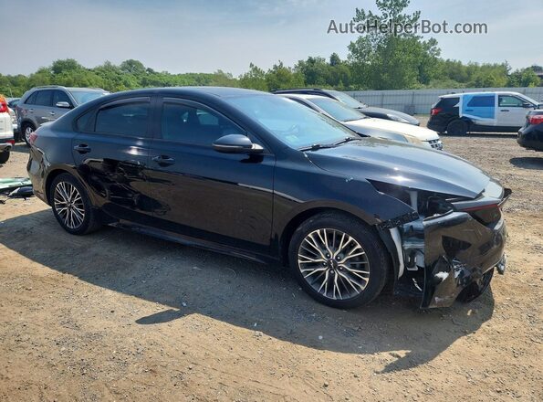 3KPF54ADXPE557553 2023 KIA FORTE Black Przód prawy