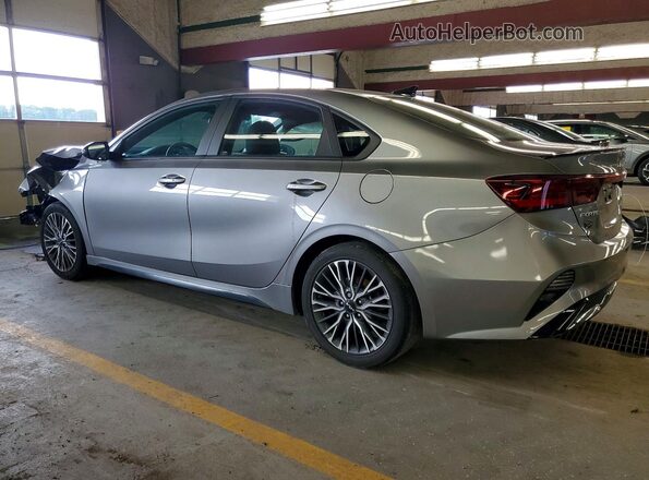 3KPF54ADXPE568908 2023 KIA FORTE Silver უკანა მარცხენა