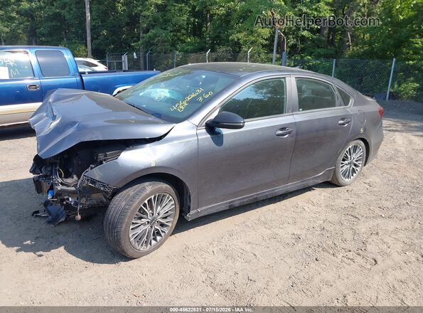 3KPF54ADXPE603818 2023 KIA FORTE Gray Առջևի ձախ երեք քառորդ տեսարան