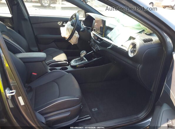3KPF54ADXPE603818 2023 KIA FORTE Gray Սալոնի դիմացի տեսք
