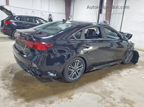 3KPF54ADXPE615564 2023 KIA FORTE Черный Задняя правая четверть