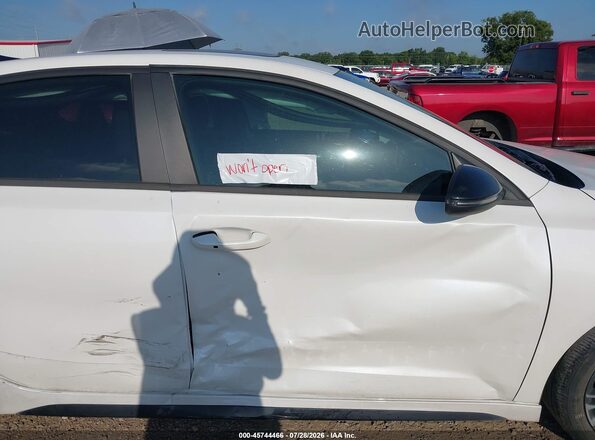 3KPF54ADXPE619971 2023 KIA FORTE White Սալոնի դիմացի տեսք