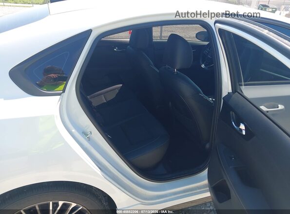 3KPF54ADXRE728868 2024 KIA FORTE White Vista de la etiqueta del VIN