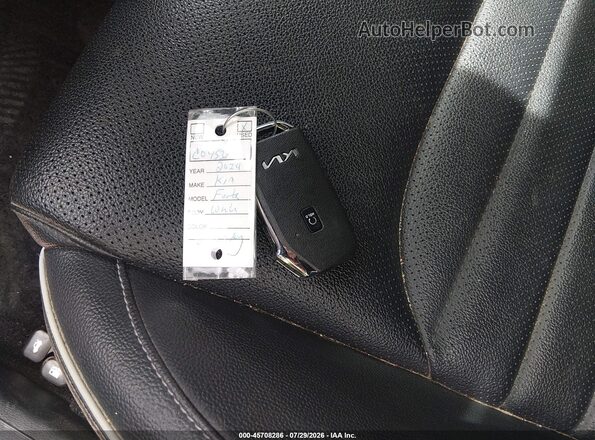 3KPF54ADXRE820093 2024 KIA FORTE Белый Вид панели приборов