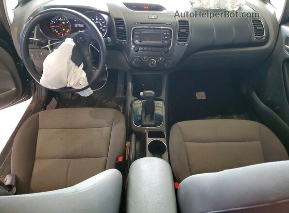 3KPFK4A70HE020839 2017 KIA FORTE Черный Вид панели приборов