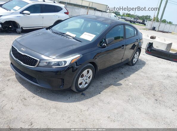 3KPFK4A70HE026690 2017 KIA FORTE Black Przód lewy