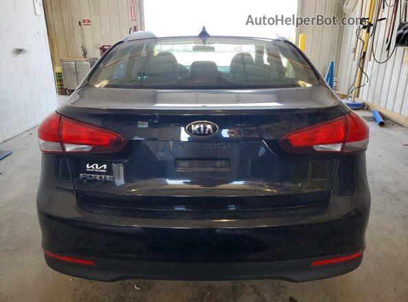 3KPFK4A70HE072133 2017 KIA FORTE Black Rear view