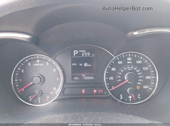 3KPFK4A71HE073565 2017 KIA FORTE White Вид задніх сидінь