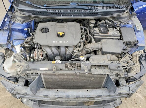 3KPFK4A71HE083089 2017 KIA FORTE Синий Вид задней части салона