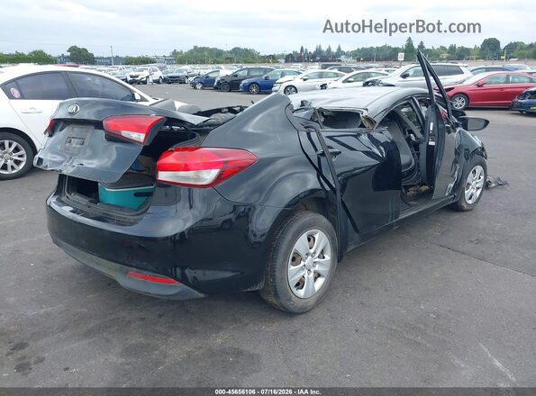 3KPFK4A71HE089894 2017 KIA FORTE Black Rear right