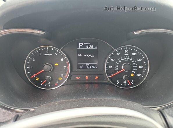 3KPFK4A71HE156266 2017 KIA FORTE White Вид щитка приладів