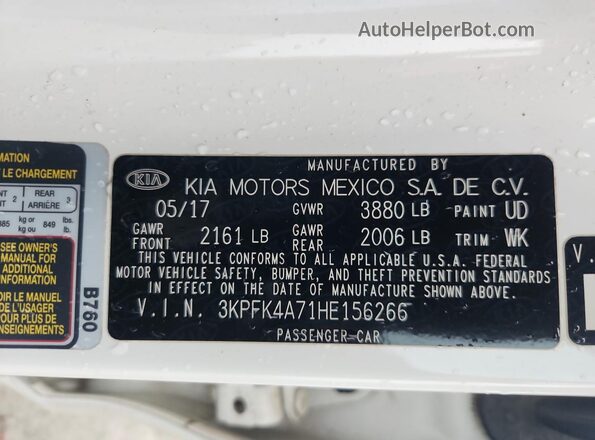 3KPFK4A71HE156266 2017 KIA FORTE White Вид підкапотного простору