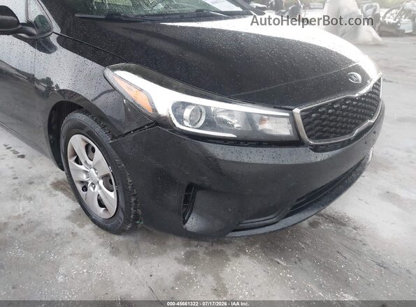 3KPFK4A71JE251884 2018 KIA FORTE Black Вид спереду