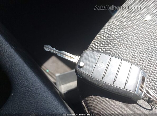 3KPFK4A72HE089287 2017 KIA FORTE White Widok deski rozdzielczej