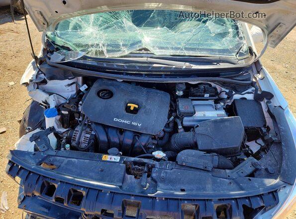 3KPFK4A72HE101230 2017 KIA FORTE White Սալոնի հետևի տեսք