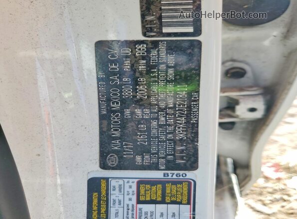 3KPFK4A72JE218411 2018 KIA FORTE White VIN կոդի պիտակի տեսք