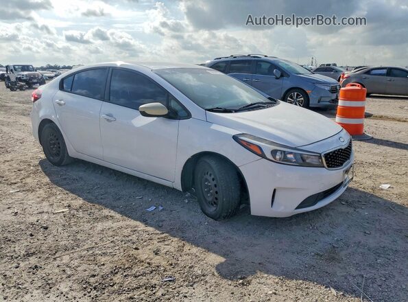 3KPFK4A72JE218411 2018 KIA FORTE White Առջևի աջ