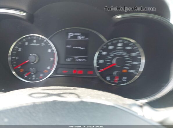 3KPFK4A72JE218957 2018 KIA FORTE White უკანა სავარძლების ხედი