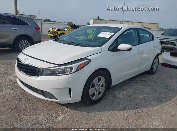 3KPFK4A72JE219977 2018 KIA FORTE White Przód lewy