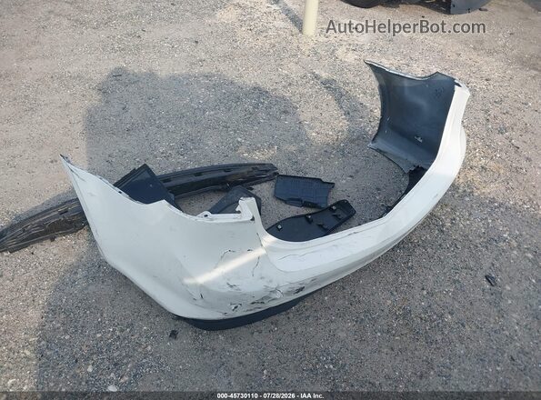 3KPFK4A72JE219977 2018 KIA FORTE White Widok zestawu wskaźników