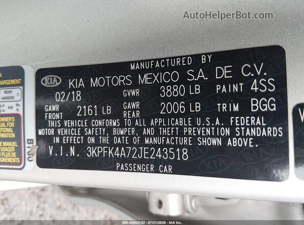 3KPFK4A72JE243518 2018 KIA FORTE Silver ძრავის განყოფილების ხედი