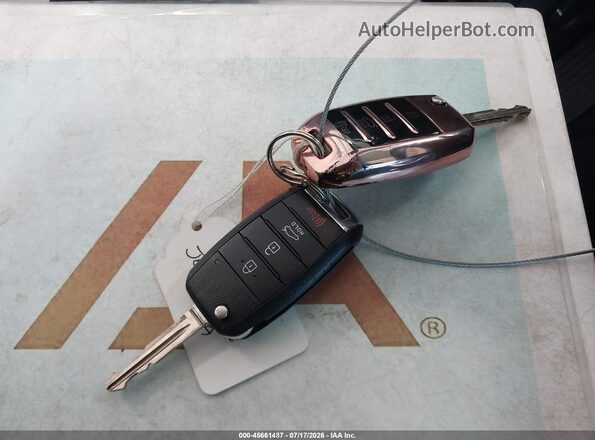 3KPFK4A73HE156785 2017 KIA FORTE Burgundy Առջևի վահանակի տեսք