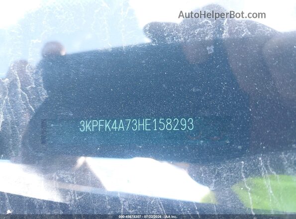 3KPFK4A73HE158293 2017 KIA FORTE Blue Սարքավորումների վահանակի տեսք