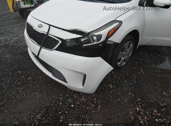 3KPFK4A74HE083782 2017 KIA FORTE White Вид спереду