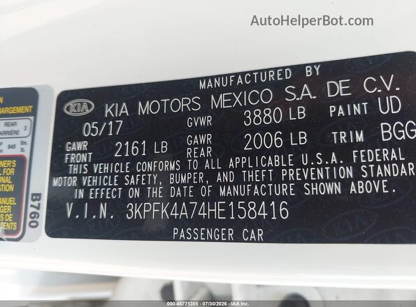 3KPFK4A74HE158416 2017 KIA FORTE White Widok komory silnika