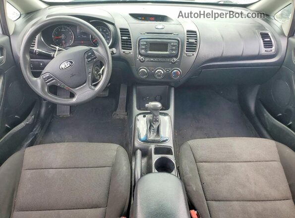 3KPFK4A74JE169504 2018 KIA FORTE Серый Вид панели приборов
