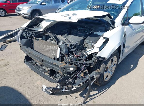 3KPFK4A74JE241589 2018 KIA FORTE White წინა ხედი