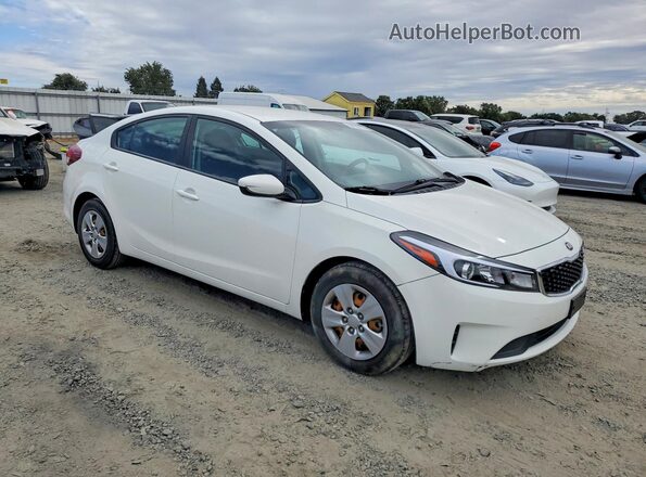 3KPFK4A74JE268632 2018 KIA FORTE White Przód prawy