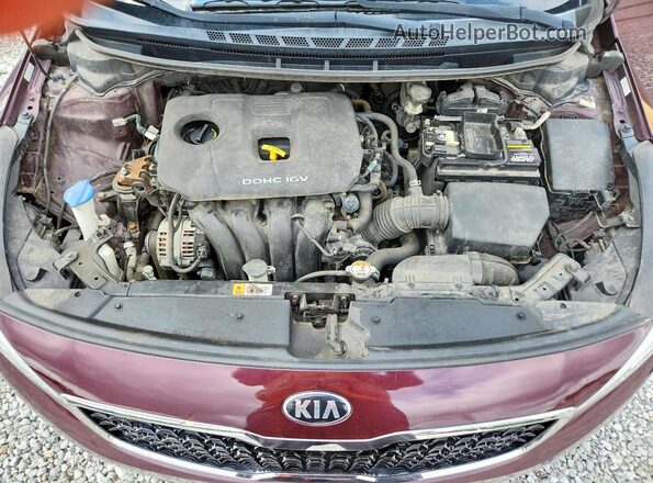 3KPFK4A75JE174615 2018 KIA FORTE Purple Vista interior trasera