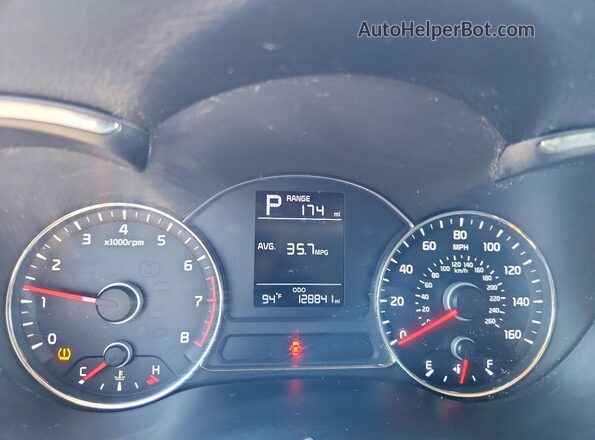 3KPFK4A76HE056499 2017 KIA FORTE Blue Вид щитка приладів