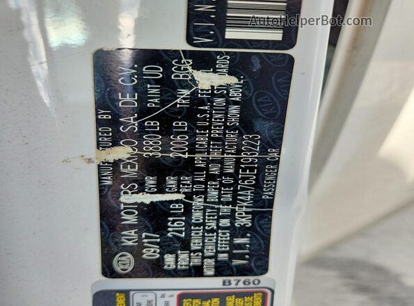 3KPFK4A76JE193223 2018 KIA FORTE White Engine compartment view